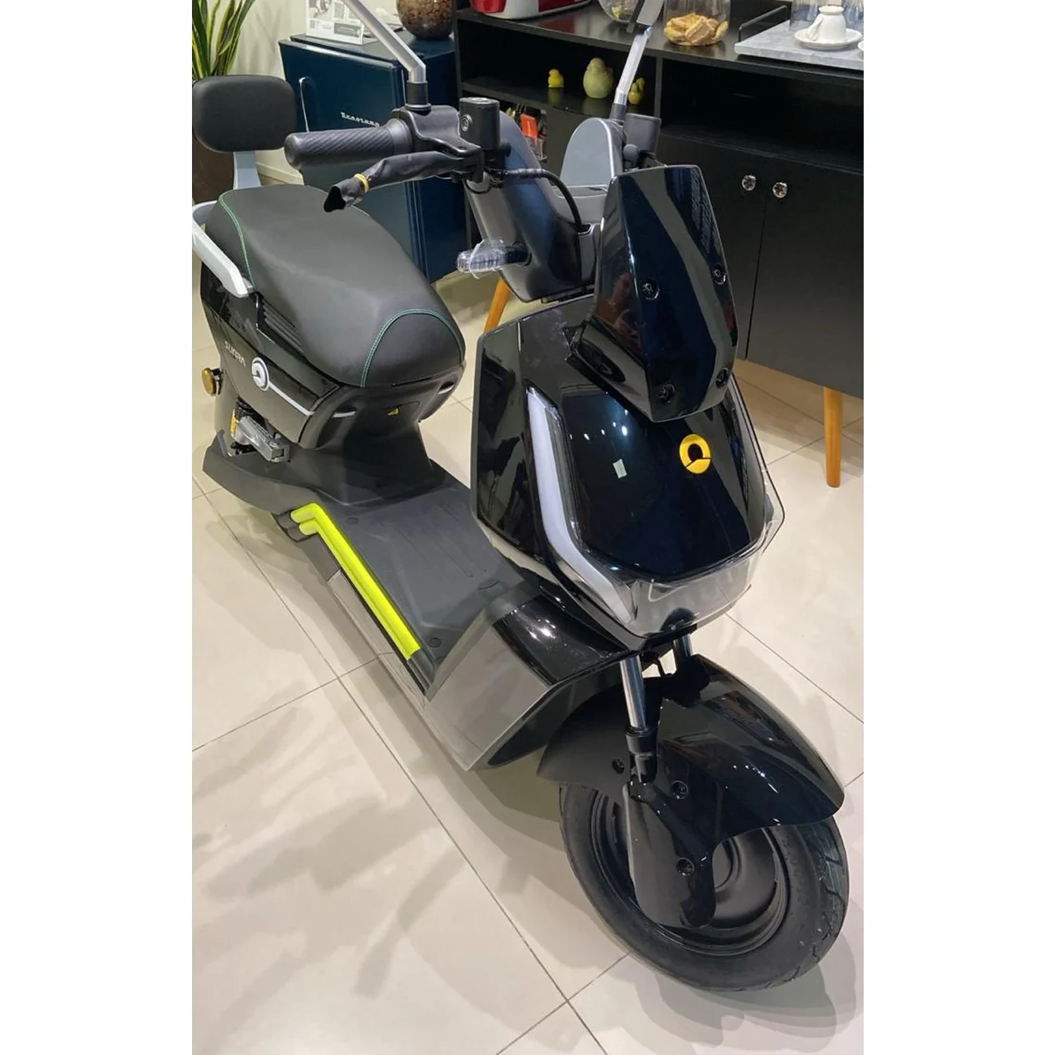 Scooter elétrica NXT Akasha
